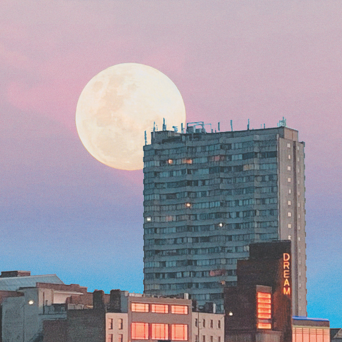 Howling At A Concrete Moon