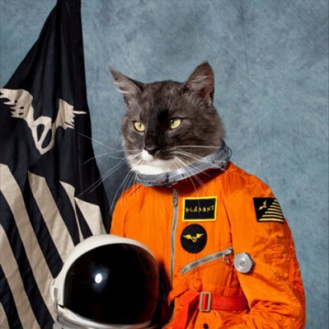 Klaxons - Surfing The Void