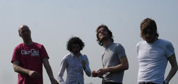 The Paris Riots annoncent un single