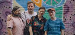 Allo Darlin' annoncent un album pour l'été
