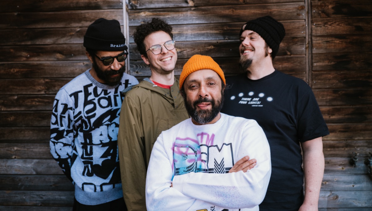 News Speakers Corner Quartet dévoilent un duo avec Kae Tempest