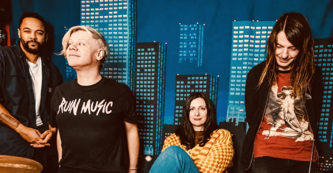 Johnny Foreigner de retour avec un EP et un album