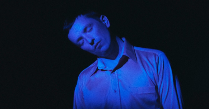 Totally Enormous Extinct Dinosaurs lance son label avec un duo