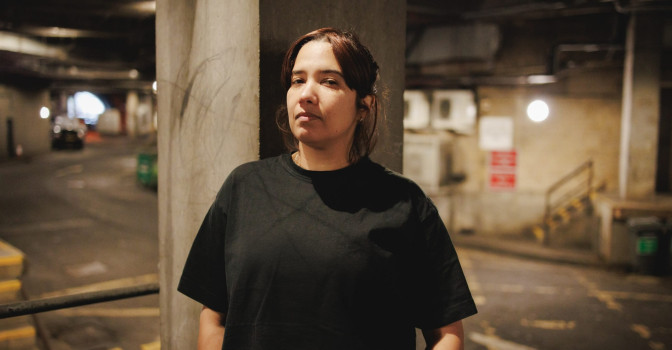ESYA annonce un album solo