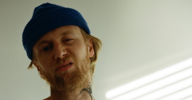 Le frontman de The Paddingtons se lance en solo