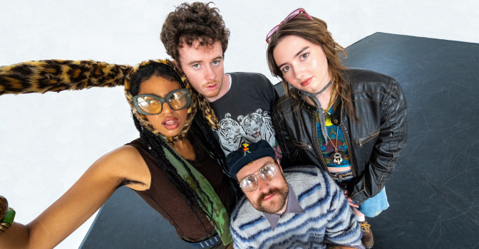 Un nouveau single de Hotgirl en écoute