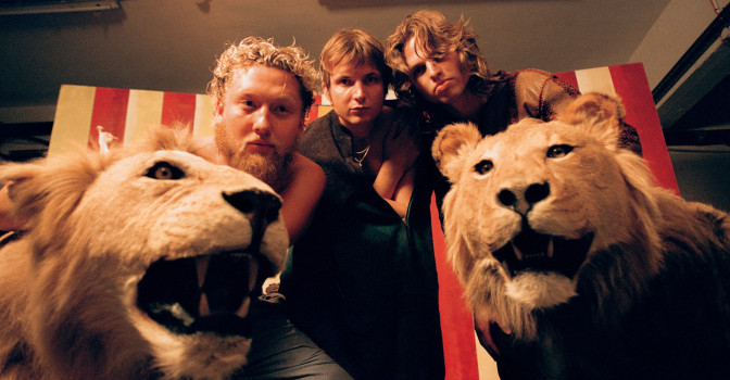 Un label et un inédit pour The Stingrays