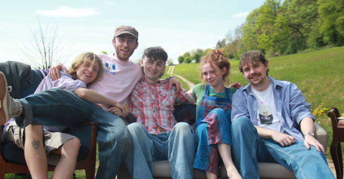 Un single et un EP pour Family Art Club