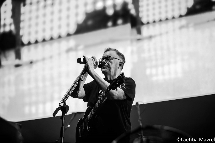 Live report : New Order - Leeds, First Direct Arena - 07.10.2023 ...